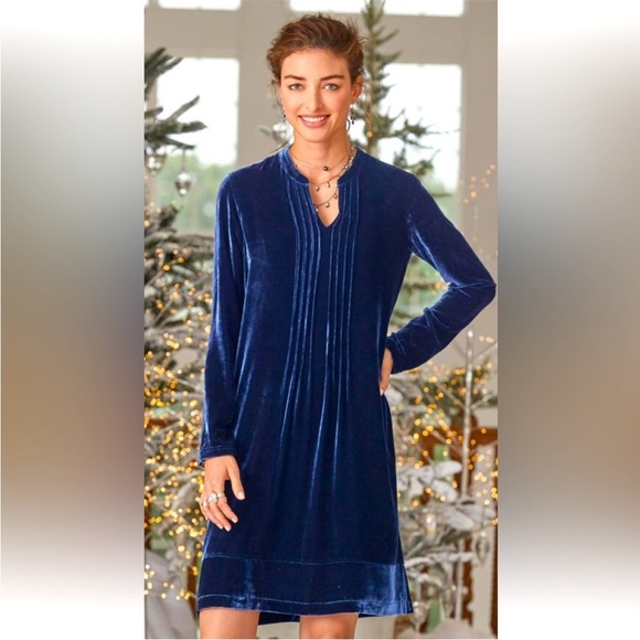 Stunning, Sundance, velvet, enchantment, dress, navy blue - PXL - Picture 1 of 8